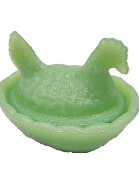 Miniature Jadeite Glass Hen Nesting Basket Chicken Salt Cellar
